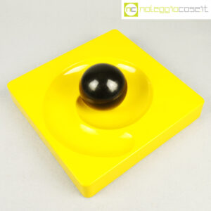 Artemide Spiros giallo Eleonore Peduzzi Riva