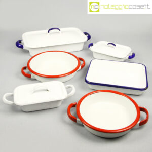 Contenitori in latta smaltata 02