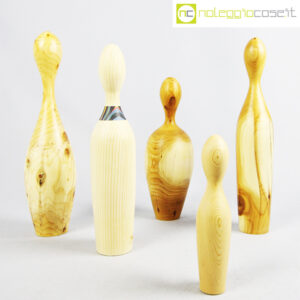 Figure antropomorfe in legno