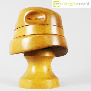 Forma per cappello con base