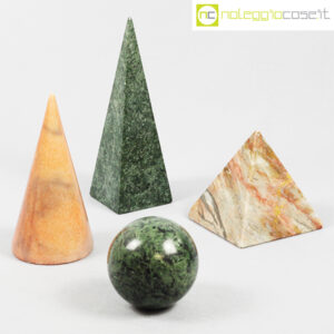 Forme geometriche in marmo