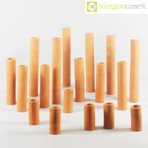 Laterizi cilindrici a tubo in terracotta