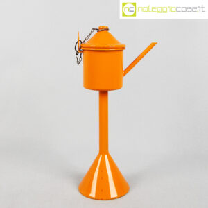 Oggetto misterioso smaltato arancione