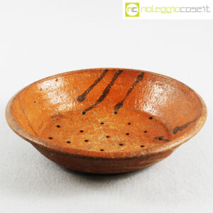 Scolatoio rustico in ceramica popolare