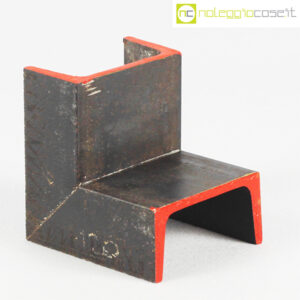 Sezione di putrella ad angolo