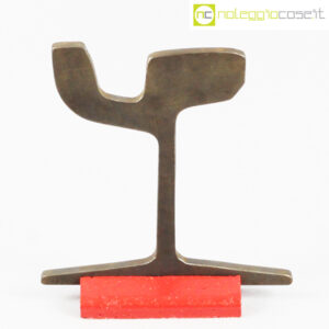 Sezione di rotaia con base