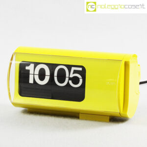 Solari Udine Cifra 3 giallo Gino Valle