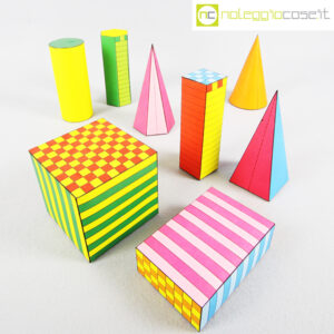 Solidi didattici in carta colorata