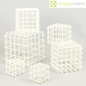 Strutture a reticolo geometriche bianche