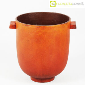 Vaso in metallo color ruggine