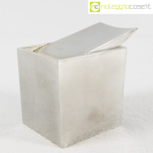 XO Ray Hollis Philippe Starck