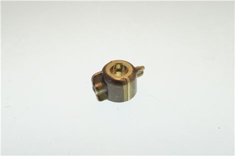 CAPPUCCIO DI PROTEZIONE CON SPINE MAC. 4