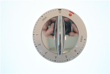 CONTROL KNOB+INSERT WH/CHR KMC510/KMM710