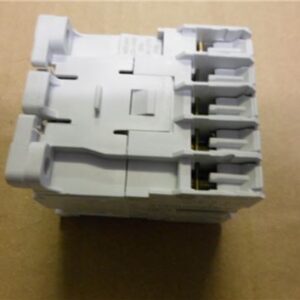 CONTACTEUR 20AMP 2NO + 2NC