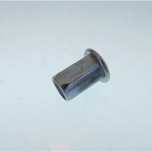 ECROU A RIVET FILETAGE