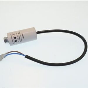 Capacitor 3 F 400V/P2 M8