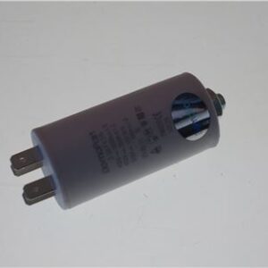 CONDENSATORE 2,5MF 450V