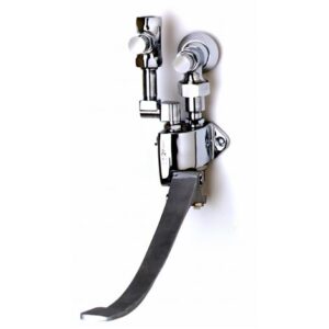 SINGLE PEDAL VALVE, WALL MOUNT, ANGLE